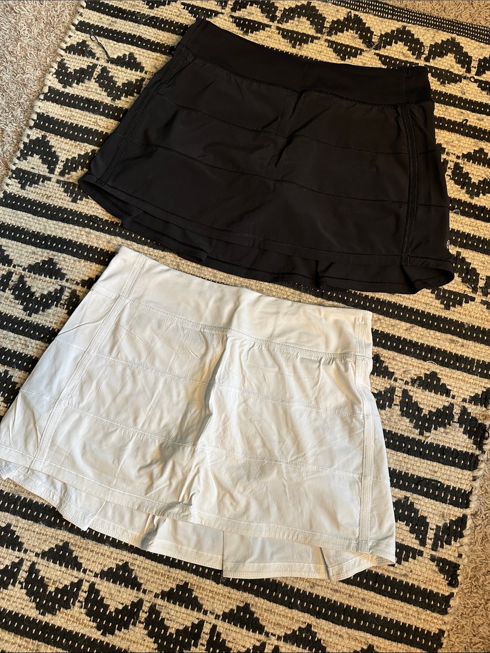 Lululemon Bundle - Women's Active Skort - Black and White